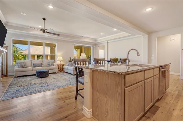 Building Photo - 9625 Heartwood Dr