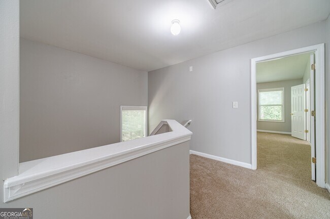 Building Photo - 1346 Upshur Pl NE