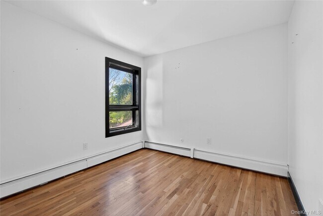 Building Photo - 40 Felter Hill Rd