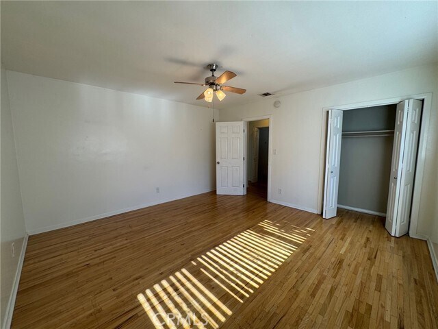 Building Photo - 1372 W 36th St
