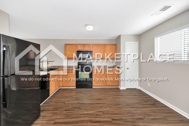 Building Photo - 344 Mertle Dr