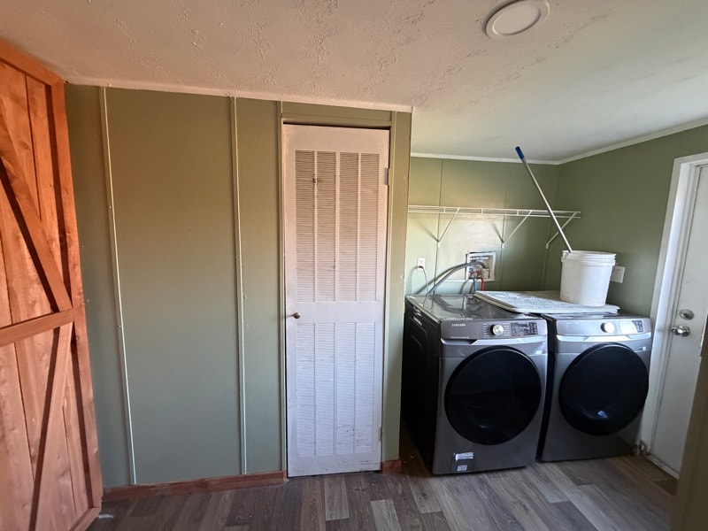 Building Photo - 6939 N Farm to Market 331 Rd