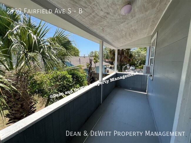 Building Photo - 2929 Fairfield Ave S