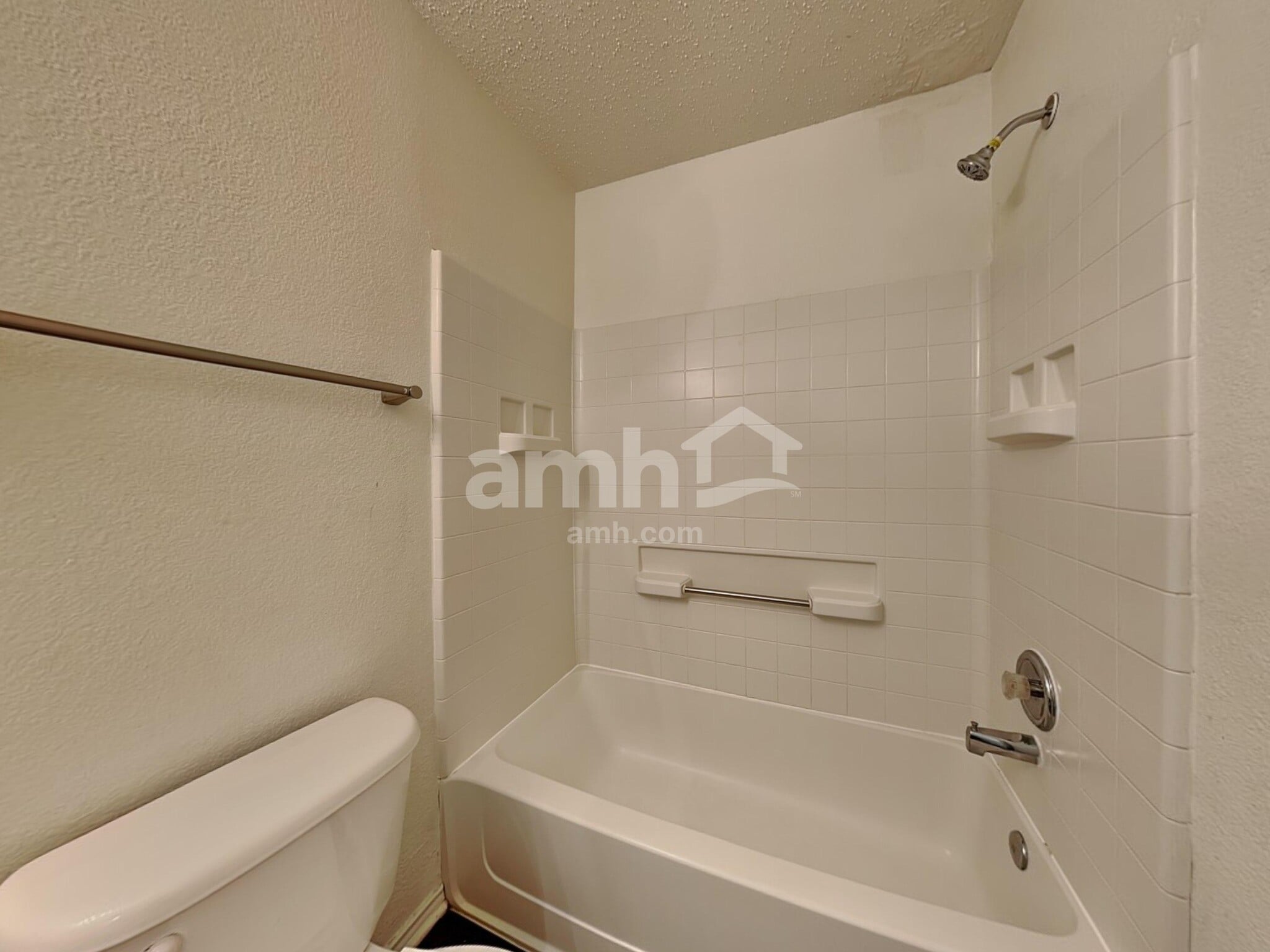 Building Photo - 2509 Margaret Ln