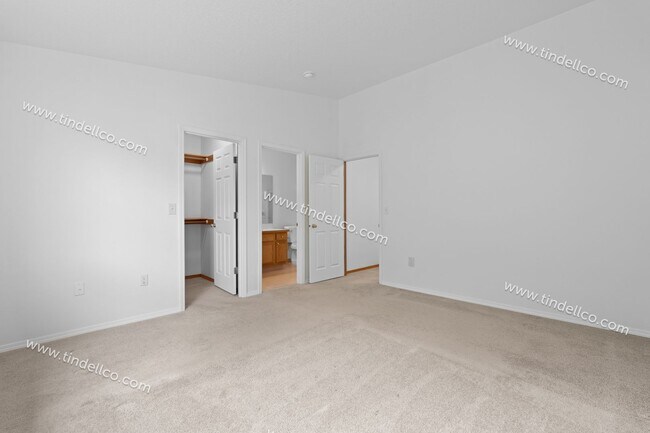 Building Photo - 3140 NE 103rd. Place