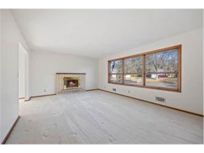 Building Photo - 15605 Boulder Creek Dr