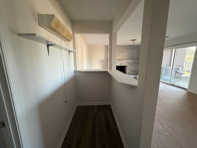 Building Photo - 114 Harvest Dr