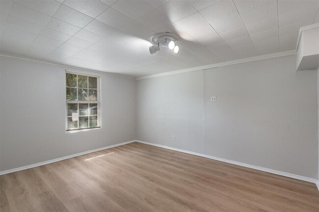 Building Photo - 1012 Barbara Dr