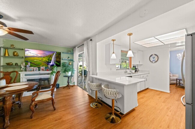 Building Photo - 514 Spring Oaks Blvd