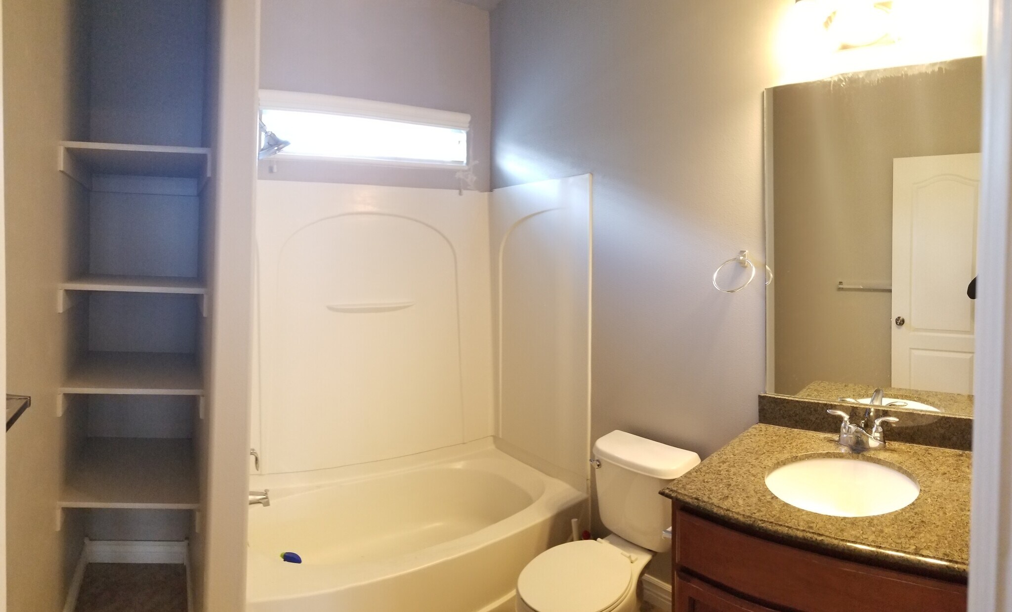 Third Bedroom Bathroom - 7334 S Shelby View Dr