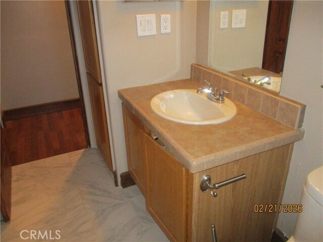 Building Photo - 34135 Cameron Dr