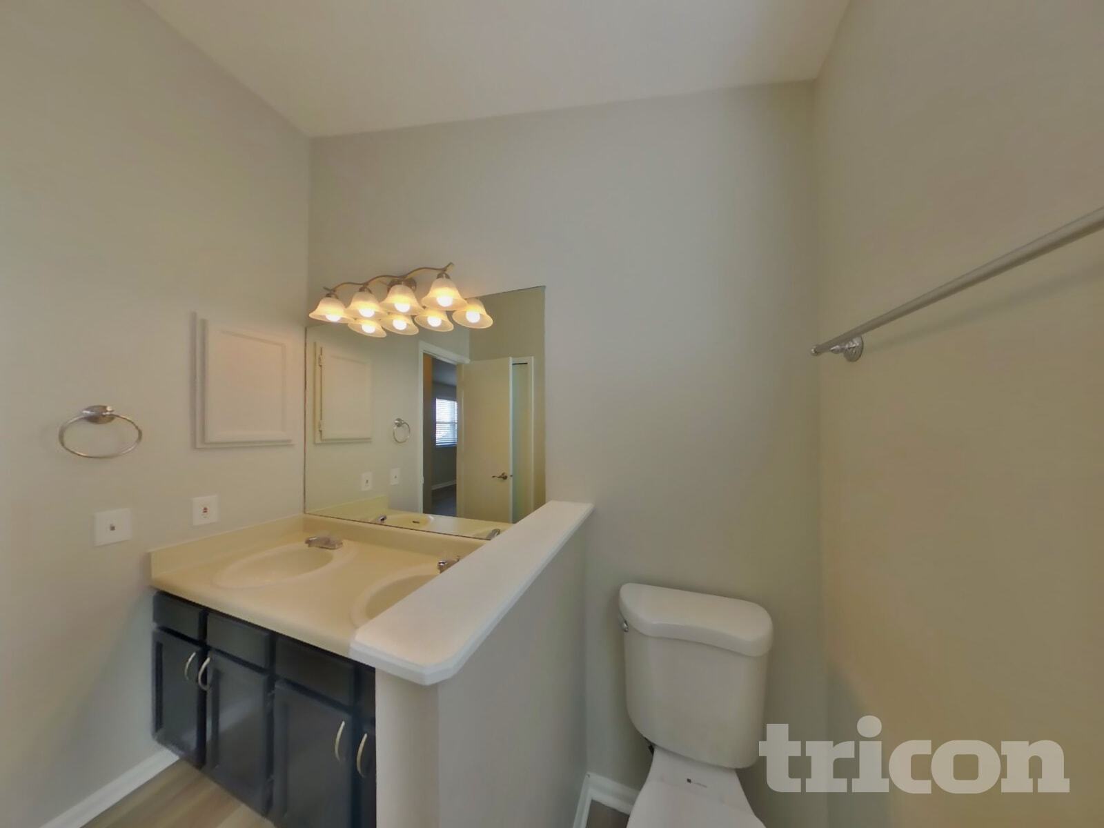 Building Photo - 4820 Jet Wing Cir W