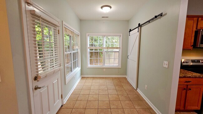 Building Photo - 3 BR 2 BA in Swansboro