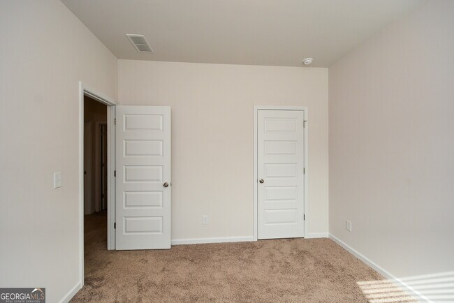 Building Photo - 350 Cranston Dr