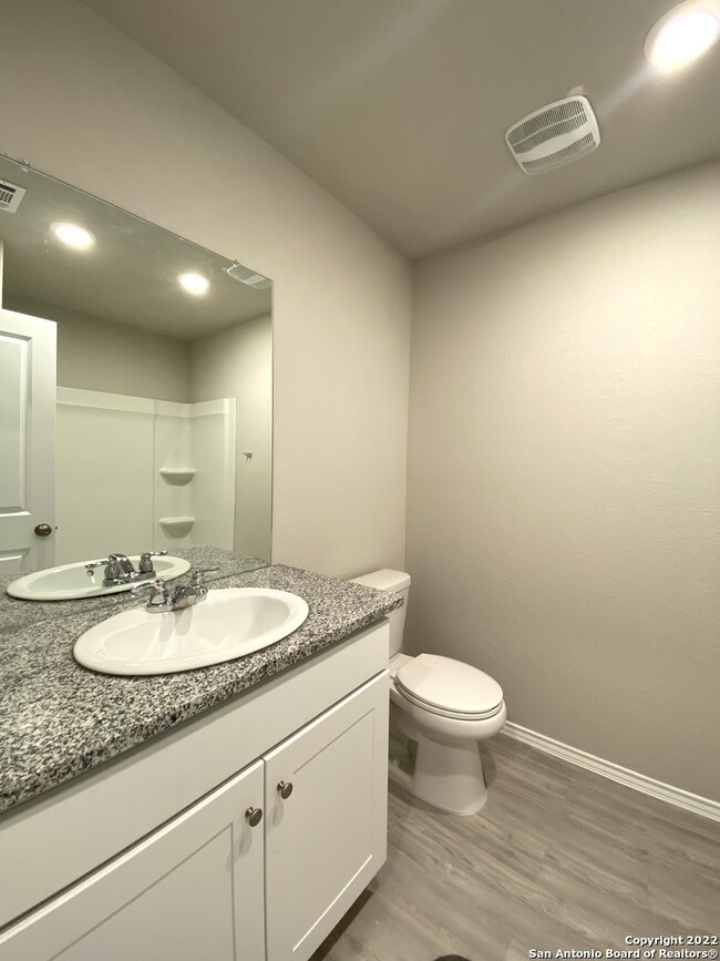 Building Photo - 2852 Rosefinch-