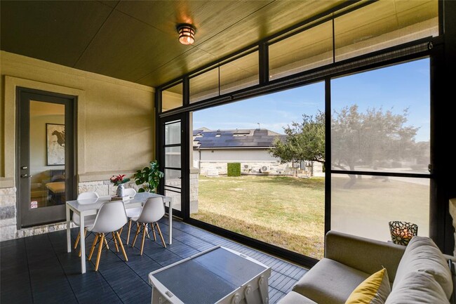 Building Photo - 949 Indian Hawthorne Dr