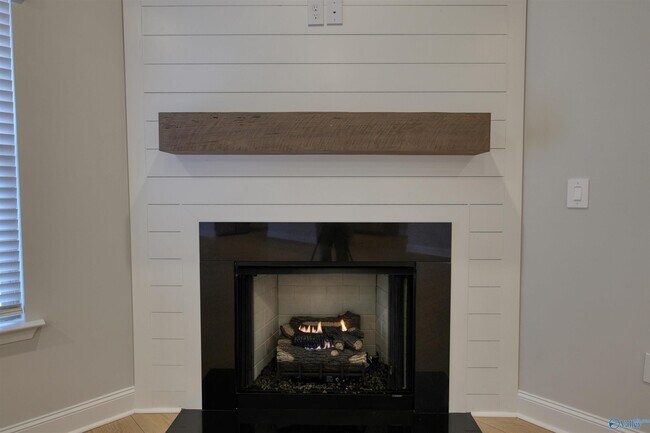 Building Photo - 22895 Ansley Dr