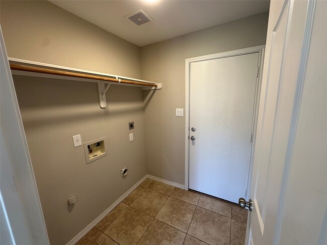 Building Photo - 20815 Trenton Valley Ln