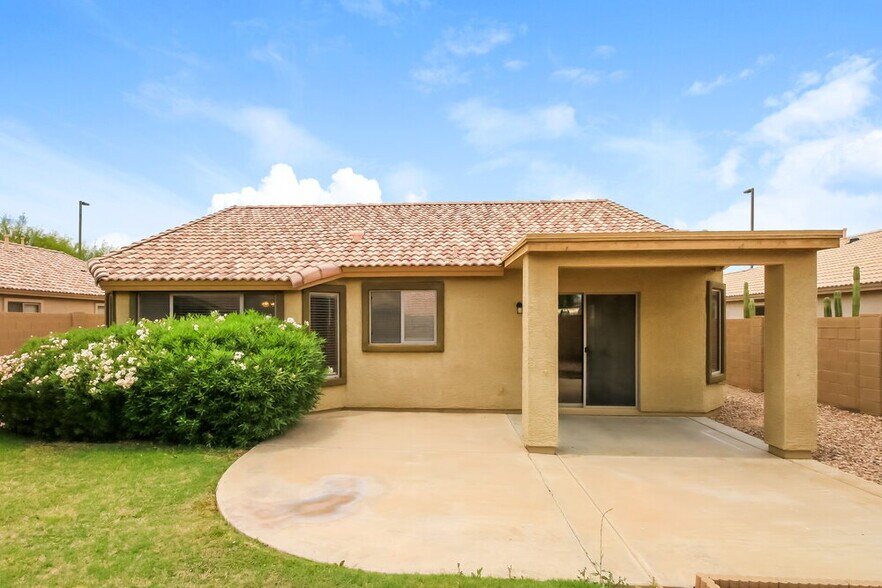Building Photo - 3741 S Brighton Ln