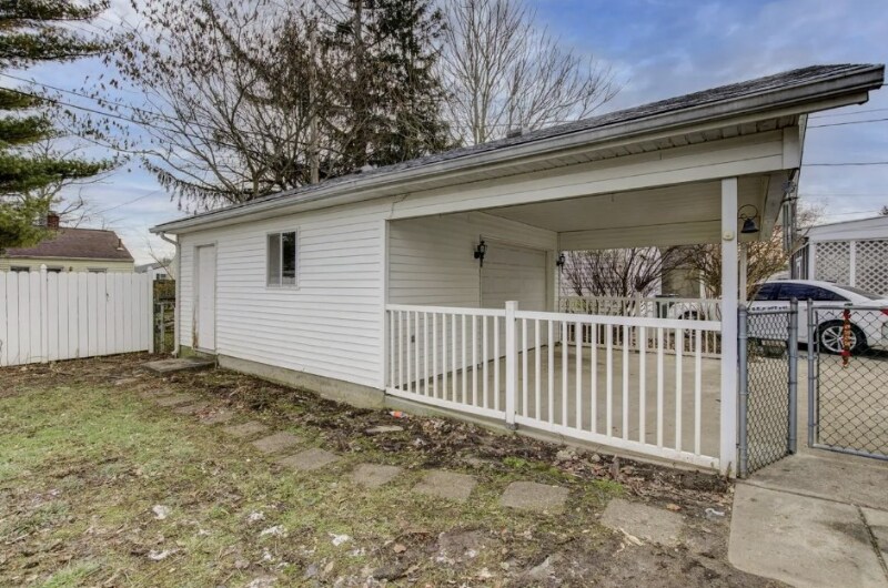 Building Photo - 2728 Hilda Ave