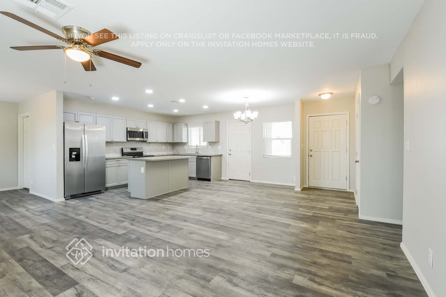 Building Photo - 4555 W Boca Raton Rd