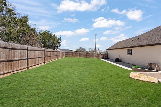 Building Photo - 2612 Dove Trail