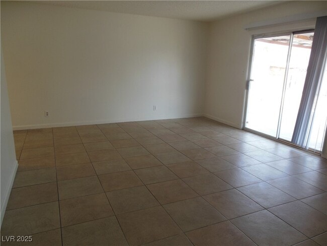 Building Photo - 6337 Elton Ave