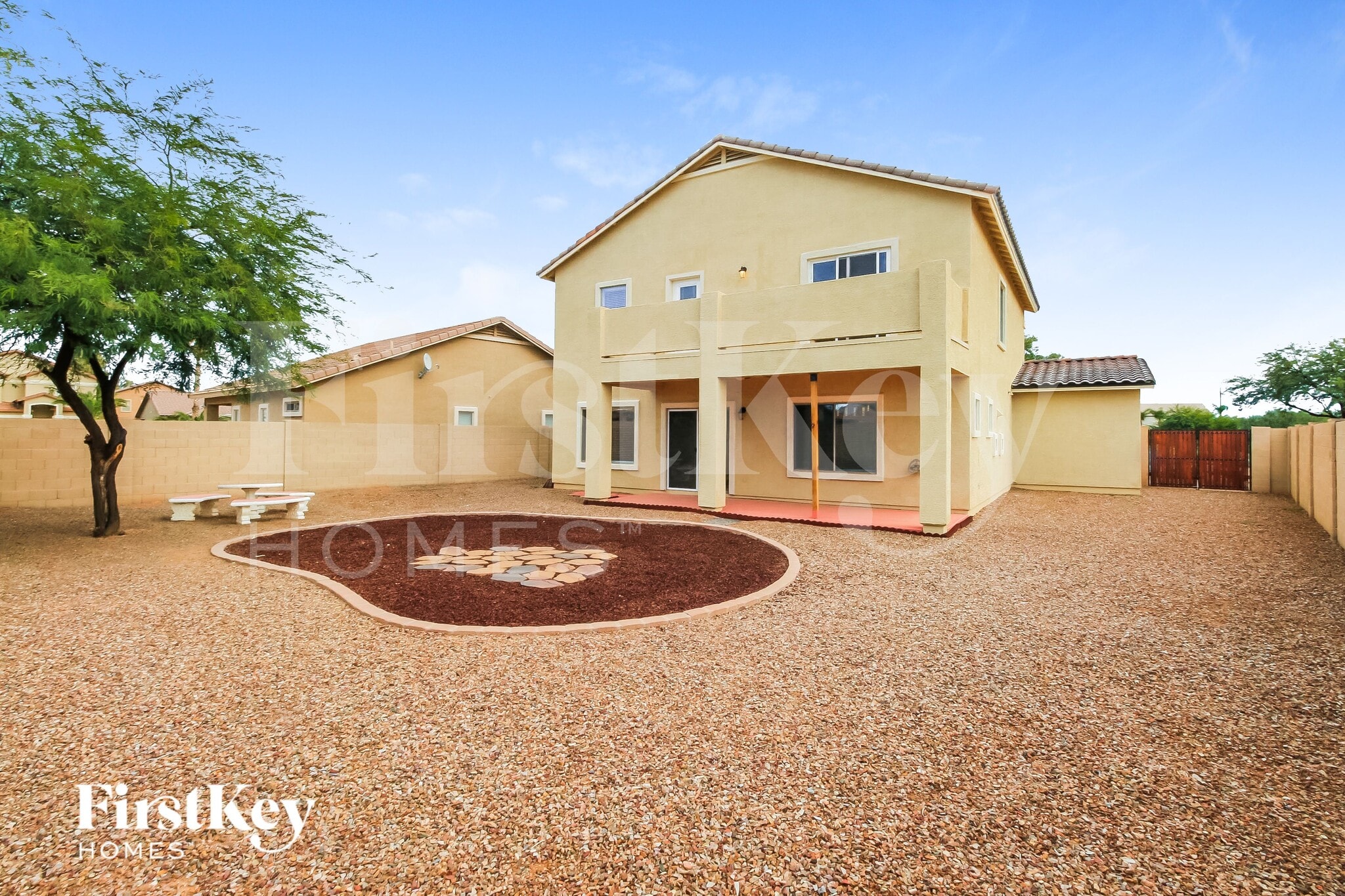 Building Photo - 27978 N Muscovite Dr