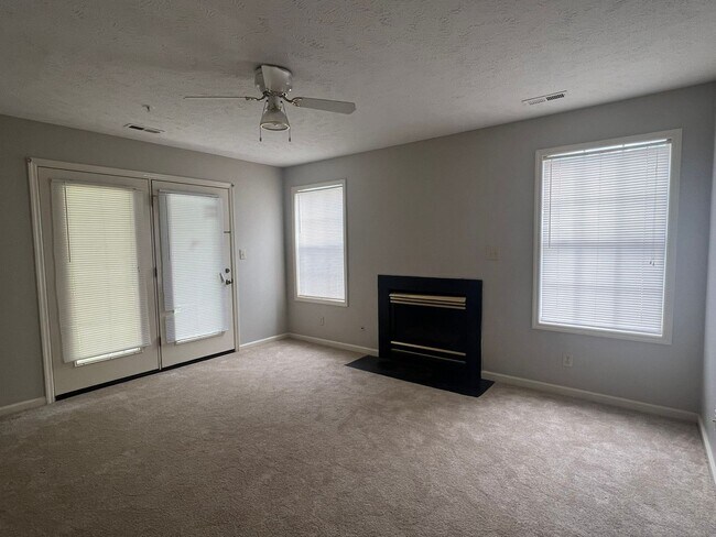 Building Photo - 309 Waterdown Dr