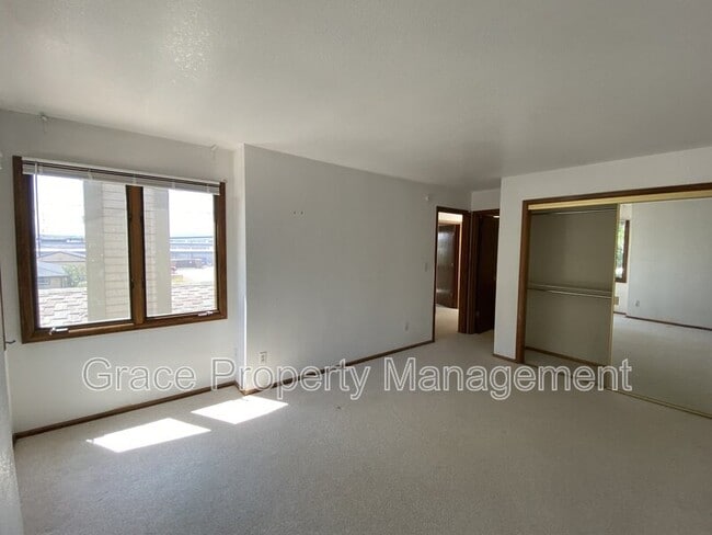 Building Photo - 5203 Union Ct