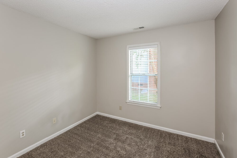 Building Photo - 3106 Fairington Dr