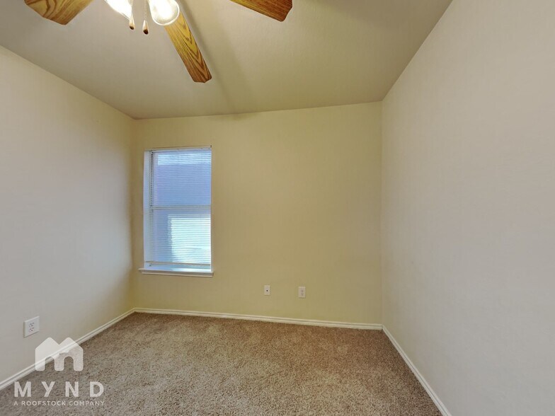Building Photo - 6539 Estes Flats