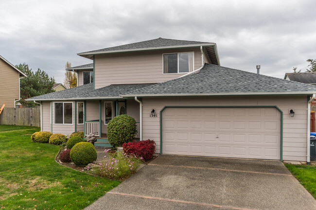 Building Photo - 4 Bedroom Home in Shannon Forest Community