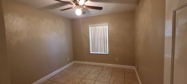 Building Photo - 5 Almond Drive Pass