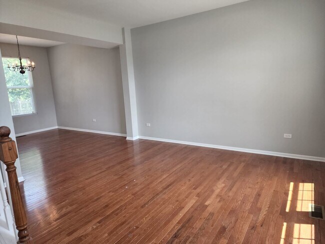 Building Photo - 1546 Clear Dr