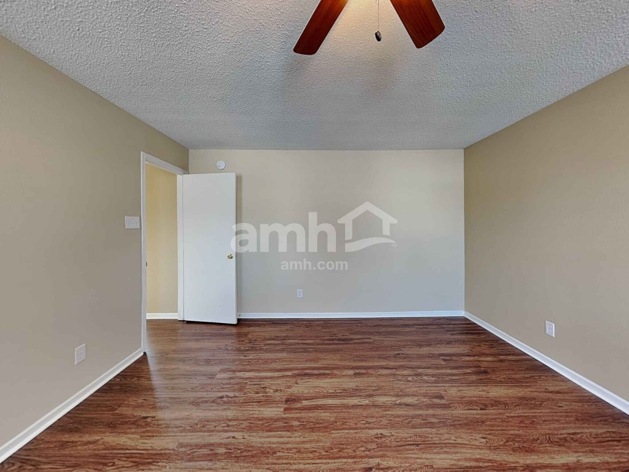 Building Photo - 9915 Sapphire Berry Ln