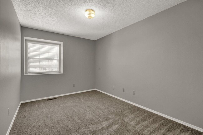 Building Photo - 8720 Massey Cir