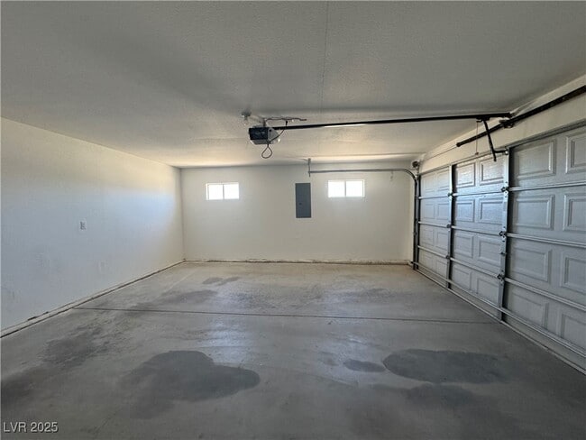 Building Photo - 1360 Bourbon St