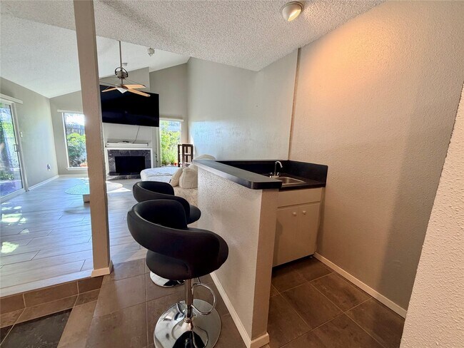 Building Photo - 4503 Medinah Pl