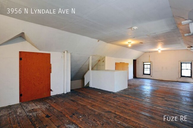 Building Photo - 3956 N Lyndale Ave