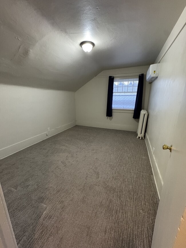 Building Photo - 426 Pueblo St