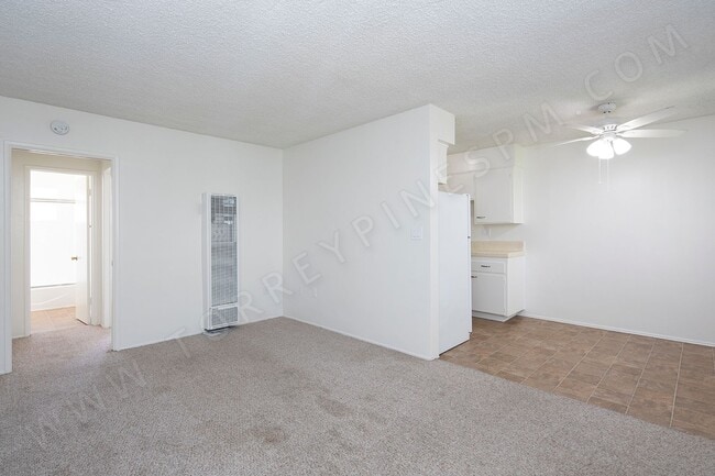 Building Photo - OPEN HOUSE: 11/8 1:30-2:30PM ~ 2 BR Near S...