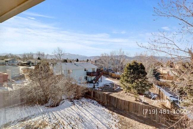 Building Photo - 6460 Bugle Dr