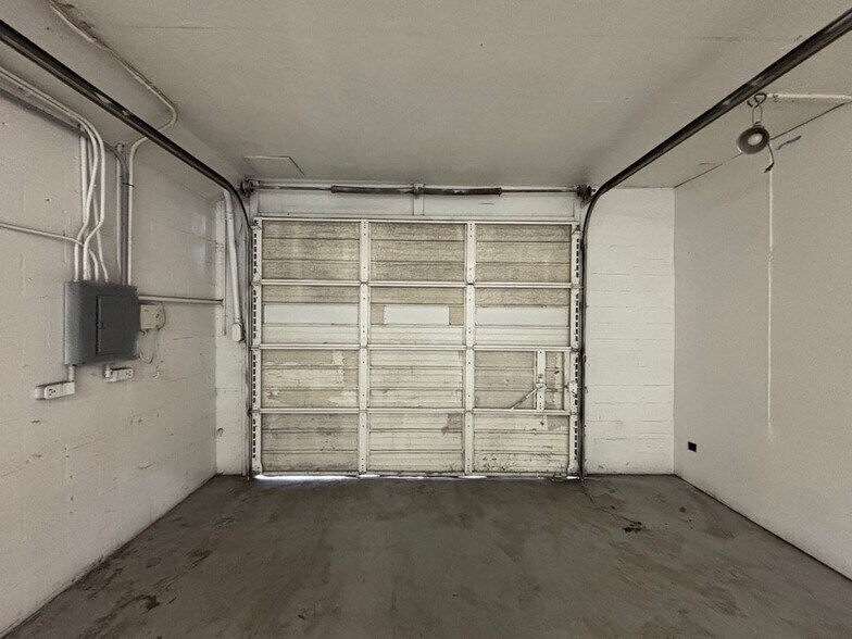 Building Photo - 1221 Court St