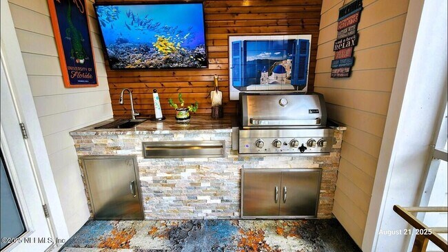 Building Photo - 259 Rum Runner Wy