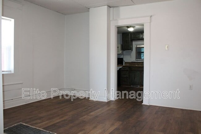 Building Photo - 1012 West St