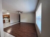 Building Photo - 11913 Metmora Ct