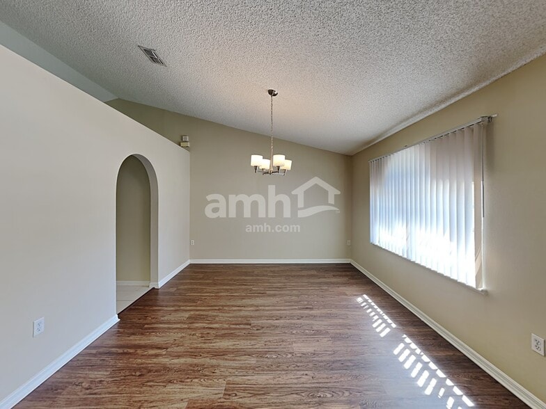 Building Photo - 3417 Hickory Hammock Rd