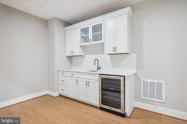 Building Photo - 7807 Winterberry Pl