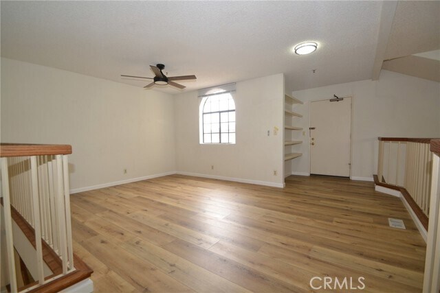 Building Photo - 2555 Plaza del Amo